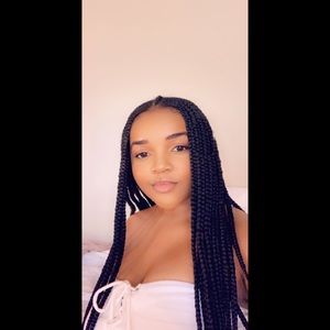 Meet your Posher, Donesha